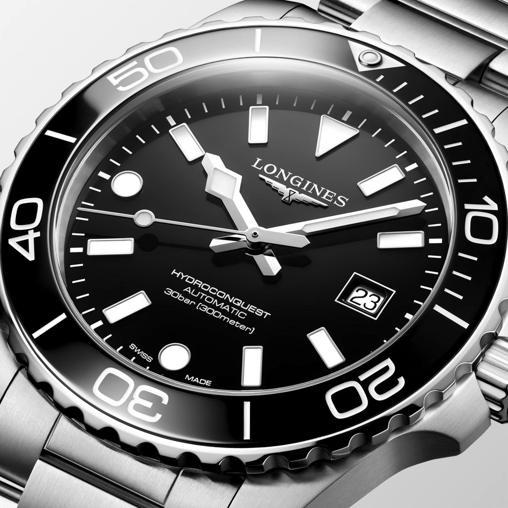 LNGS Hydroconquest 42mm with Black Dial