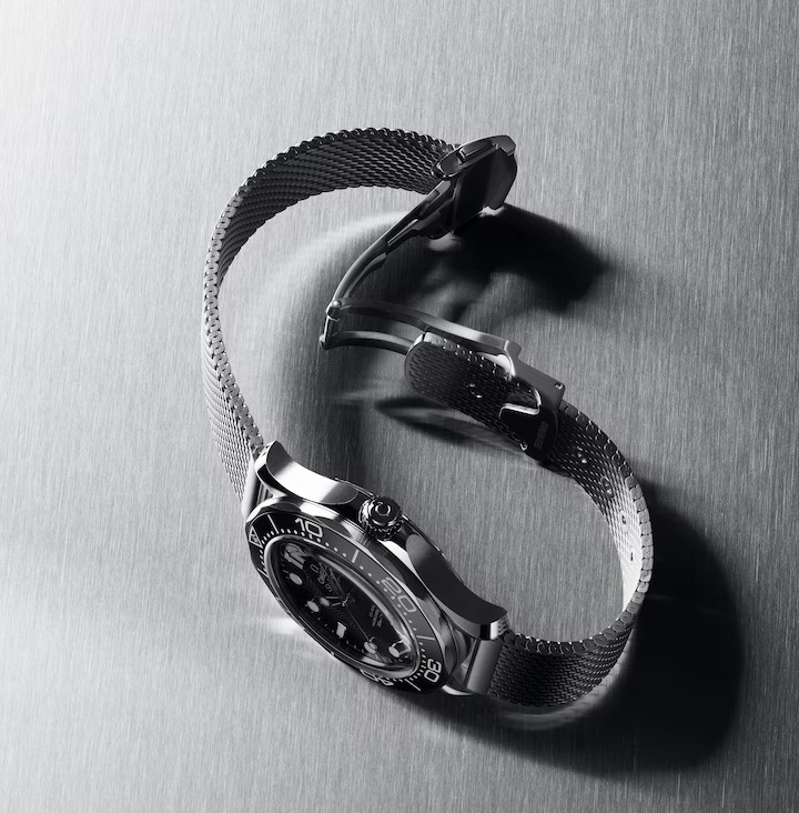 OMG Seamaster Diver 300m, 42mm with Black Dial