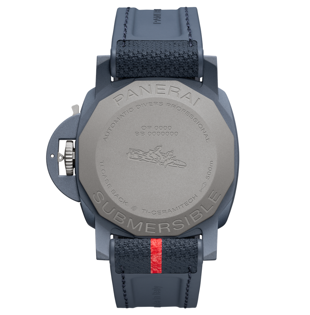 PNRI  Submersible Luna Rossa, 44mm