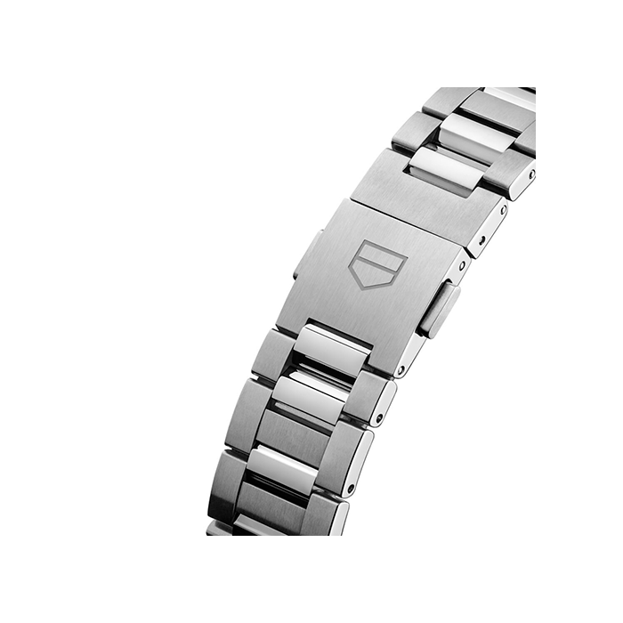 TGHR Carrera Date Watch with Green Dial
