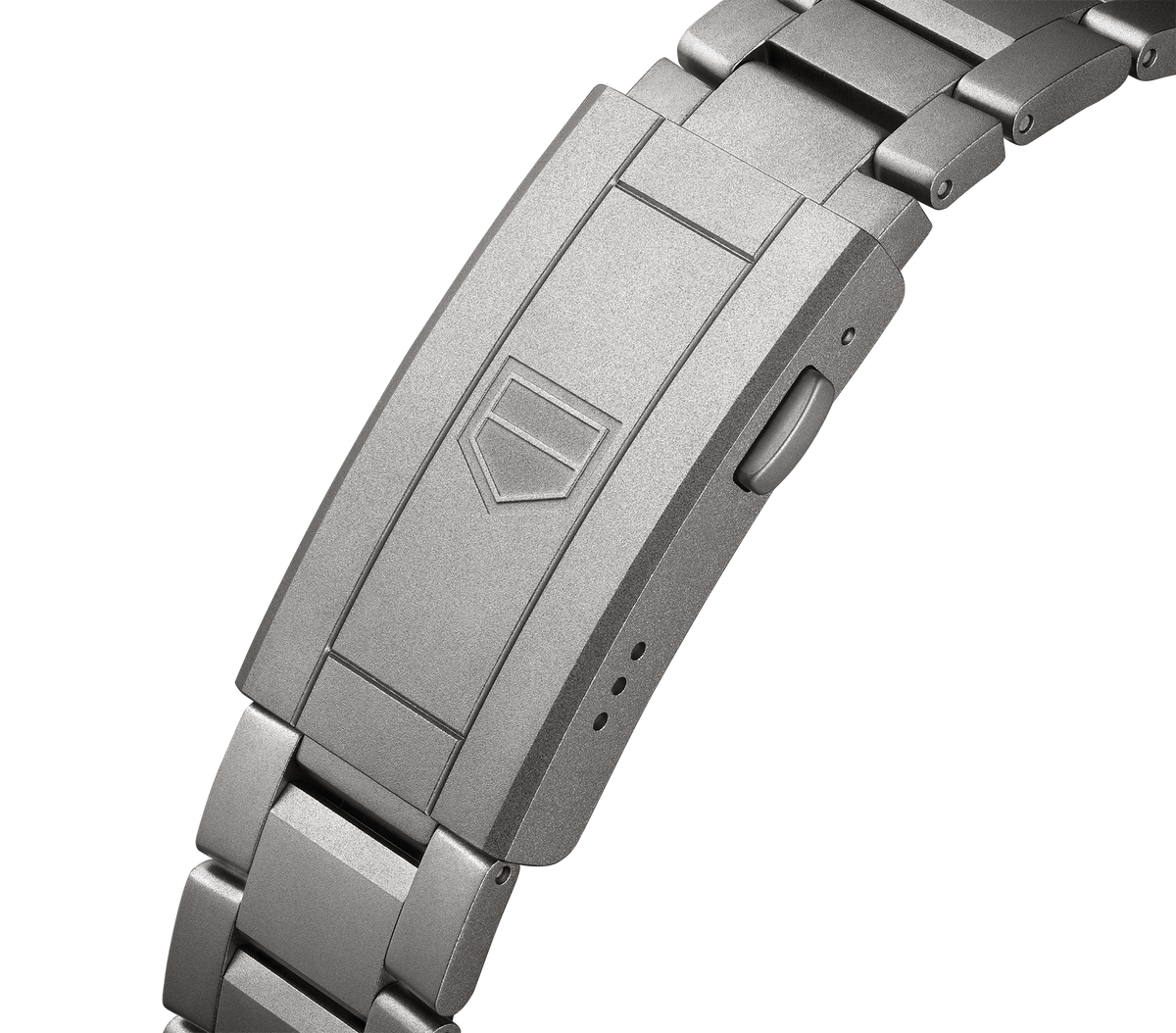 TGHR Aquaracer Professional 200 Solargraph with Titanium Bracelet